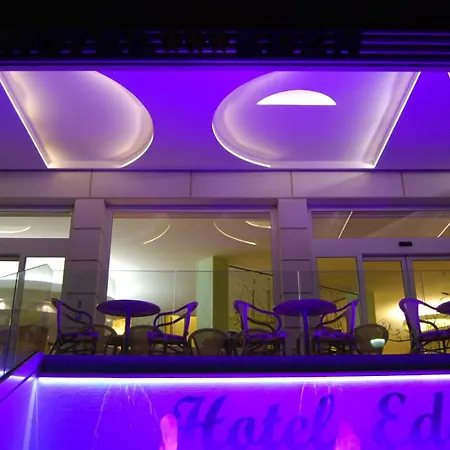 酒店 Eden 3*